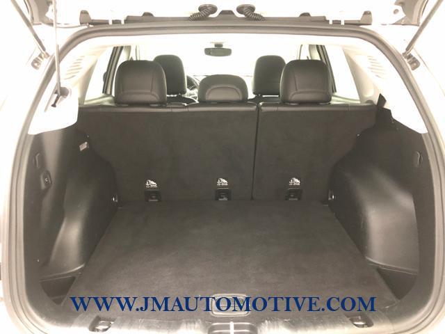 Used Jeep Compass Latitude 4x4 2017 | J&M Automotive Sls&Svc LLC. Naugatuck, Connecticut Used Jeep Compass Latitude 4x4 2017 | J&M Automotive Sls&Svc LLC. Naugatuck, Connecticut