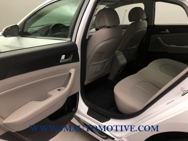 Used Hyundai Sonata Sport 2.4L PZEV 2017 | J&M Automotive Sls&Svc LLC. Naugatuck, Connecticut Used Hyundai Sonata Sport 2.4L PZEV 2017 | J&M Automotive Sls&Svc LLC. Naugatuck, Connecticut
