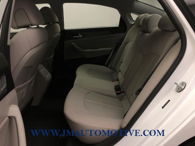Used Hyundai Sonata Sport 2.4L PZEV 2017 | J&M Automotive Sls&Svc LLC. Naugatuck, Connecticut Used Hyundai Sonata Sport 2.4L PZEV 2017 | J&M Automotive Sls&Svc LLC. Naugatuck, Connecticut