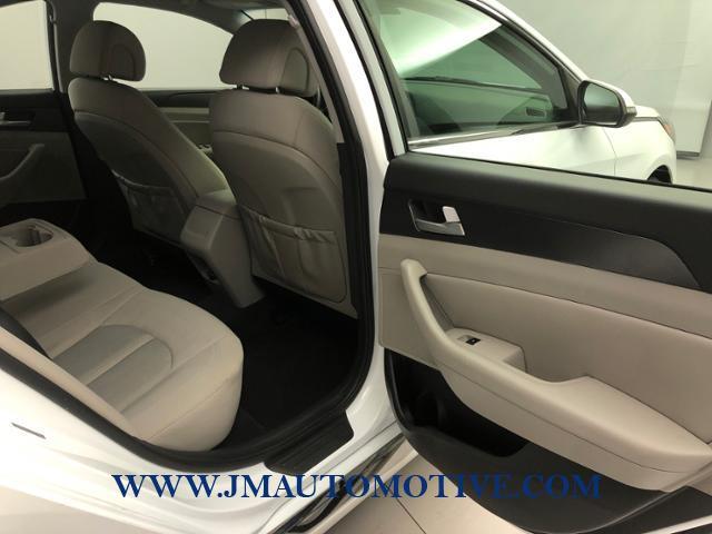 Used Hyundai Sonata Sport 2.4L PZEV 2017 | J&M Automotive Sls&Svc LLC. Naugatuck, Connecticut Used Hyundai Sonata Sport 2.4L PZEV 2017 | J&M Automotive Sls&Svc LLC. Naugatuck, Connecticut