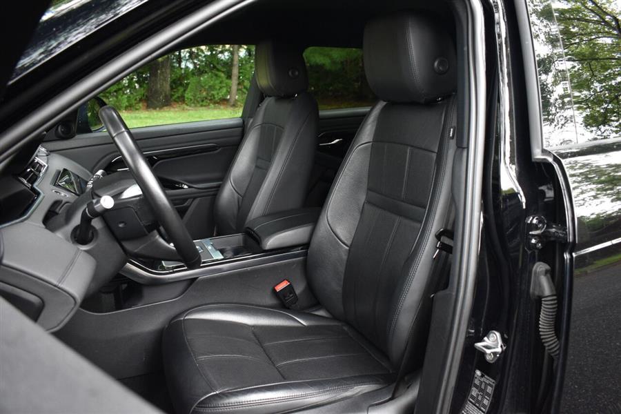 2020 Land Rover Range Rover Evoque SE AWD 4dr SUV, available for sale in Great Neck, New York | Camy Cars. Great Neck, New York 2020 Land Rover Range Rover Evoque SE AWD 4dr SUV, available for sale in Great Neck, New York | Camy Cars. Great Neck, New York