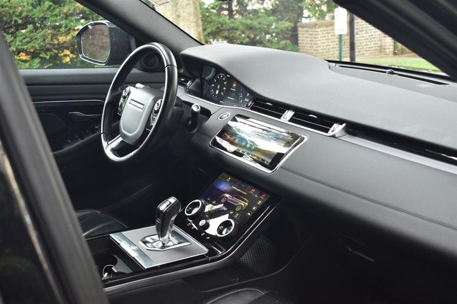 2020 Land Rover Range Rover Evoque SE AWD 4dr SUV, available for sale in Great Neck, New York | Camy Cars. Great Neck, New York 2020 Land Rover Range Rover Evoque SE AWD 4dr SUV, available for sale in Great Neck, New York | Camy Cars. Great Neck, New York