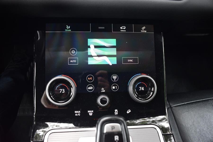 2020 Land Rover Range Rover Evoque SE AWD 4dr SUV, available for sale in Great Neck, New York | Camy Cars. Great Neck, New York 2020 Land Rover Range Rover Evoque SE AWD 4dr SUV, available for sale in Great Neck, New York | Camy Cars. Great Neck, New York