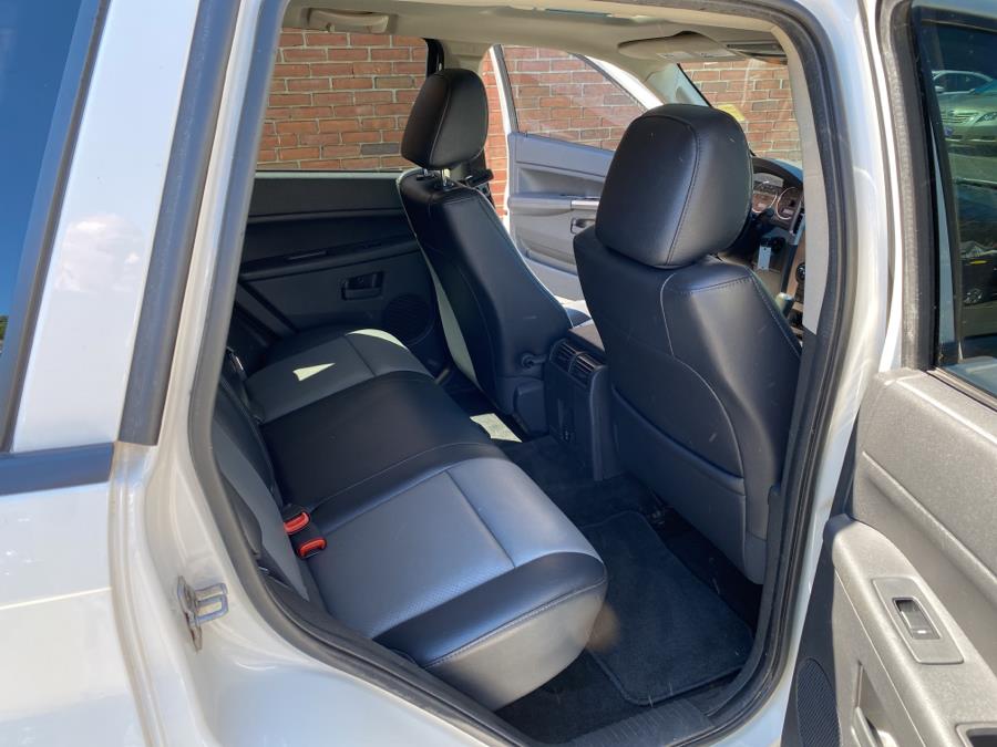 2008 Jeep Grand Cherokee 4WD 4dr Laredo, available for sale in Waterbury, Connecticut | National Auto Brokers, Inc.. Waterbury, Connecticut 2008 Jeep Grand Cherokee 4WD 4dr Laredo, available for sale in Waterbury, Connecticut | National Auto Brokers, Inc.. Waterbury, Connecticut