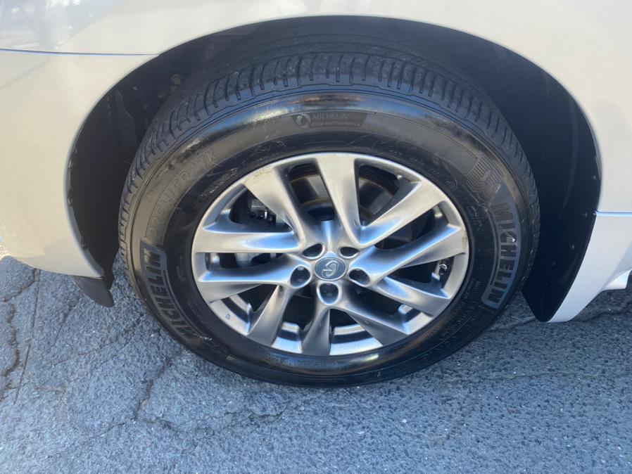 Used INFINITI QX60 AWD 4dr Navi 2015 | VEB Auto Sales. Hartford, Connecticut Used INFINITI QX60 AWD 4dr Navi 2015 | VEB Auto Sales. Hartford, Connecticut