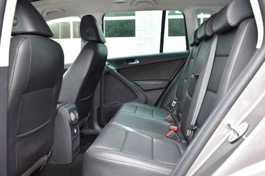 Used Volkswagen Tiguan SEL 2011 | Highline Car Connection. Waterbury, Connecticut Used Volkswagen Tiguan SEL 2011 | Highline Car Connection. Waterbury, Connecticut