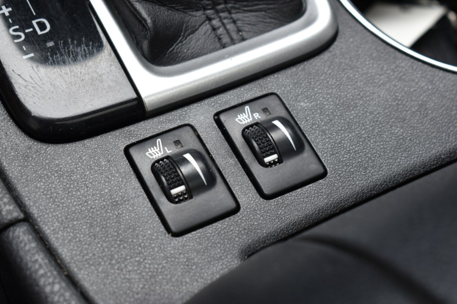 2016 Toyota Highlander AWD 4dr V6 XLE, available for sale in Waterbury, Connecticut | Highline Car Connection. Waterbury, Connecticut 2016 Toyota Highlander AWD 4dr V6 XLE, available for sale in Waterbury, Connecticut | Highline Car Connection. Waterbury, Connecticut