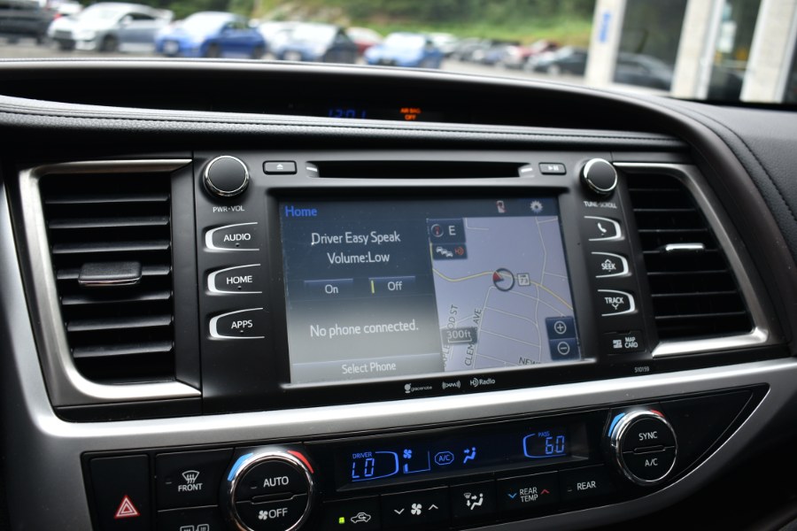2016 Toyota Highlander AWD 4dr V6 XLE, available for sale in Waterbury, Connecticut | Highline Car Connection. Waterbury, Connecticut 2016 Toyota Highlander AWD 4dr V6 XLE, available for sale in Waterbury, Connecticut | Highline Car Connection. Waterbury, Connecticut