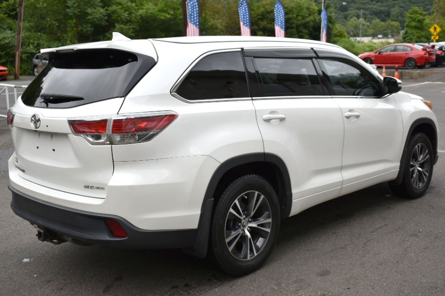 2016 Toyota Highlander AWD 4dr V6 XLE, available for sale in Waterbury, Connecticut | Highline Car Connection. Waterbury, Connecticut 2016 Toyota Highlander AWD 4dr V6 XLE, available for sale in Waterbury, Connecticut | Highline Car Connection. Waterbury, Connecticut