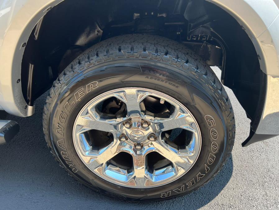 Used Ram 1500 4WD Crew Cab 140.5" Laramie 2016 | Century Auto And Truck. East Windsor, Connecticut Used Ram 1500 4WD Crew Cab 140.5" Laramie 2016 | Century Auto And Truck. East Windsor, Connecticut