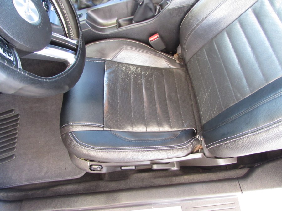 Used Ford Mustang 2dr Cpe GT 2011 | VIP Auto Enterprise, Inc. Orlando, Florida Used Ford Mustang 2dr Cpe GT 2011 | VIP Auto Enterprise, Inc. Orlando, Florida
