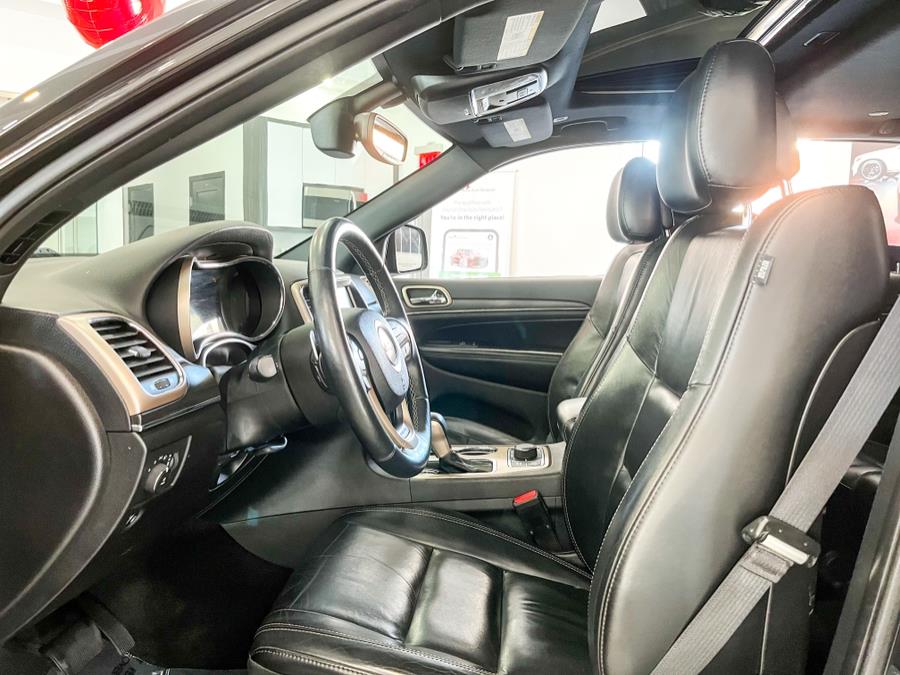 2017 Jeep Grand Cherokee Limited 4x4, available for sale in Franklin Square, New York | Luxury Motor Club. Franklin Square, New York 2017 Jeep Grand Cherokee Limited 4x4, available for sale in Franklin Square, New York | Luxury Motor Club. Franklin Square, New York