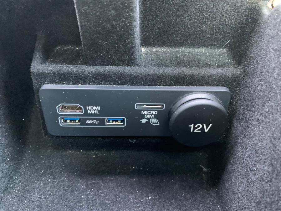 2018 Land Rover Range Rover Evoque 5 Door 286hp HSE Dynamic, available for sale in Lodi, New Jersey | European Auto Expo. Lodi, New Jersey 2018 Land Rover Range Rover Evoque 5 Door 286hp HSE Dynamic, available for sale in Lodi, New Jersey | European Auto Expo. Lodi, New Jersey