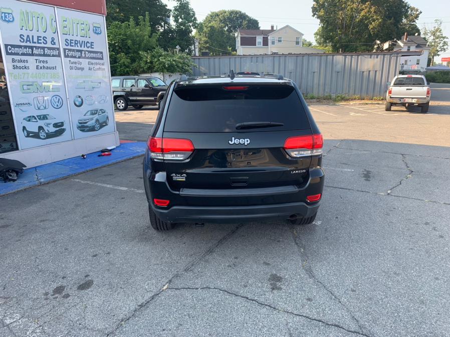 2014 Jeep Grand Cherokee 4WD 4dr LIMITED, available for sale in Taunton, Massachusetts | Rt 138 Auto Center Inc . Taunton, Massachusetts 2014 Jeep Grand Cherokee 4WD 4dr LIMITED, available for sale in Taunton, Massachusetts | Rt 138 Auto Center Inc . Taunton, Massachusetts