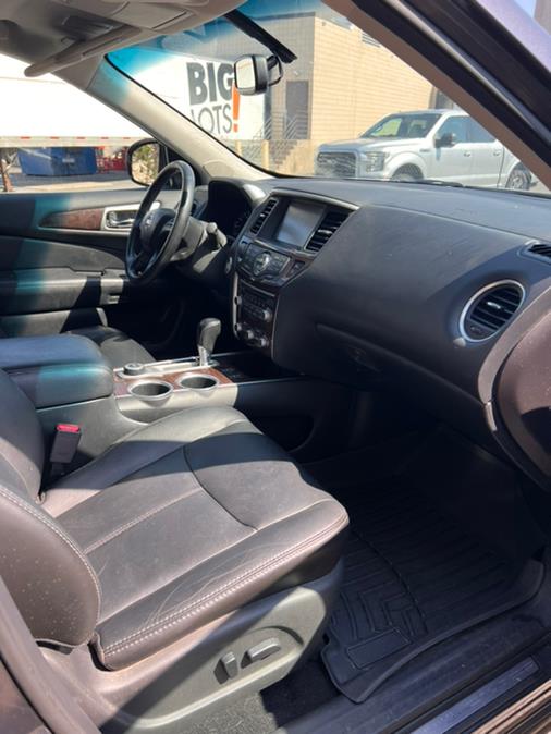 2014 Nissan Pathfinder 4WD 4dr S, available for sale in Revere, Massachusetts | Wonderland Auto. Revere, Massachusetts 2014 Nissan Pathfinder 4WD 4dr S, available for sale in Revere, Massachusetts | Wonderland Auto. Revere, Massachusetts