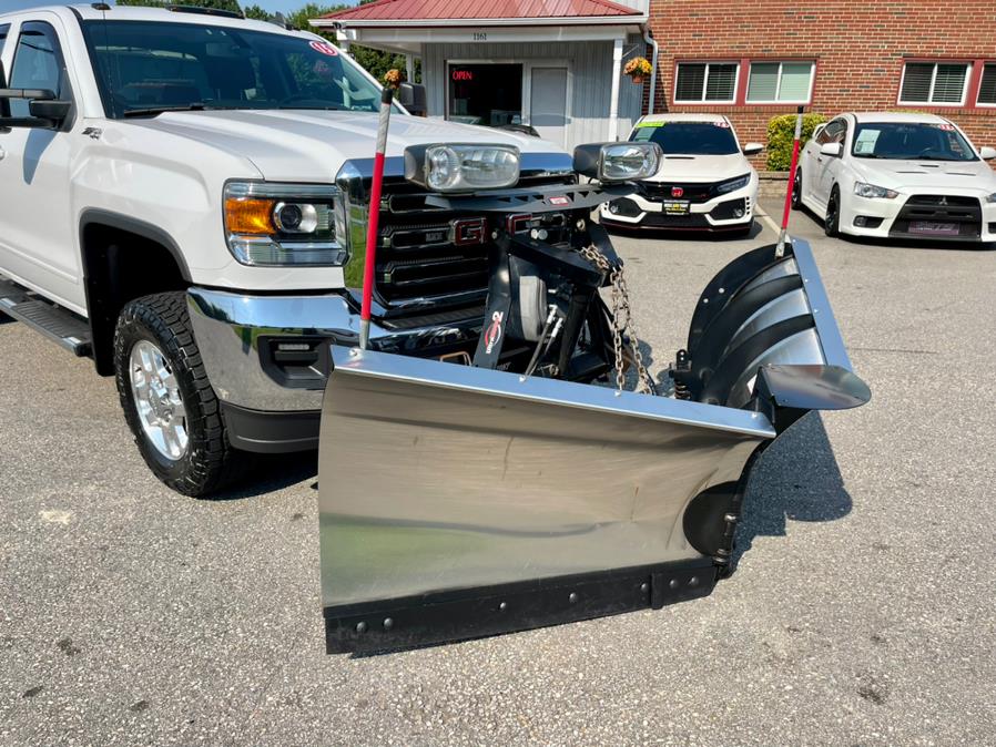 Used GMC Sierra 2500HD available WiFi 4WD Double Cab 144.2" SLE 2015 | Mike And Tony Auto Sales, Inc. South Windsor, Connecticut Used GMC Sierra 2500HD available WiFi 4WD Double Cab 144.2" SLE 2015 | Mike And Tony Auto Sales, Inc. South Windsor, Connecticut