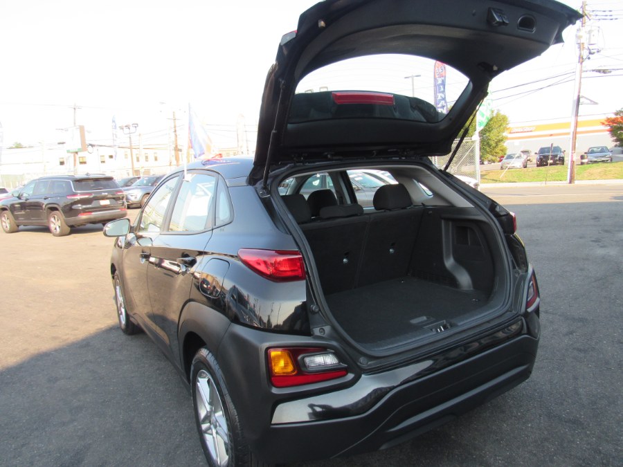 2020 Hyundai Kona SE Auto FWD, available for sale in Irvington, New Jersey | NJ Used Cars Center. Irvington, New Jersey 2020 Hyundai Kona SE Auto FWD, available for sale in Irvington, New Jersey | NJ Used Cars Center. Irvington, New Jersey
