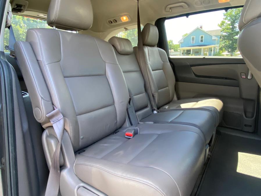 Used Honda Odyssey 5dr Touring Elite 2013 | Lava Motors 2 Inc. Canton, Connecticut Used Honda Odyssey 5dr Touring Elite 2013 | Lava Motors 2 Inc. Canton, Connecticut