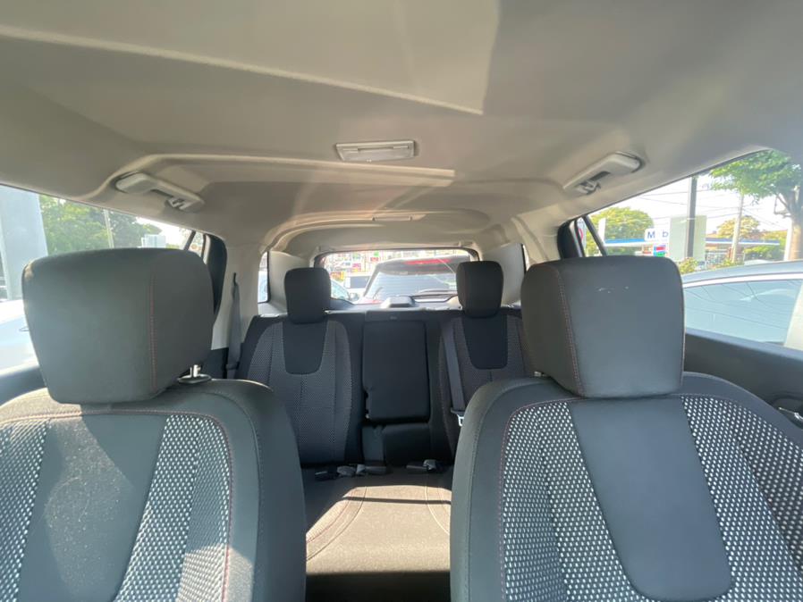 2017 GMC Terrain SLE-1. CLEAN CARFAX!, available for sale in Elmont, New York | Sunrise of Elmont. Elmont, New York 2017 GMC Terrain SLE-1. CLEAN CARFAX!, available for sale in Elmont, New York | Sunrise of Elmont. Elmont, New York