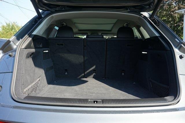 Used Audi Q5 2.0T Premium Plus 2019 | Blasius of Danbury. Danbury, Connecticut Used Audi Q5 2.0T Premium Plus 2019 | Blasius of Danbury. Danbury, Connecticut