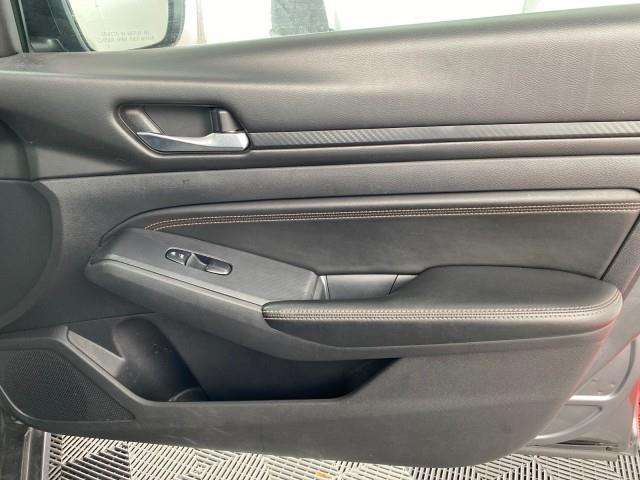 Used Nissan Altima 2.5 SR 2019 | Queens Auto Mall. Richmond Hill, New York Used Nissan Altima 2.5 SR 2019 | Queens Auto Mall. Richmond Hill, New York