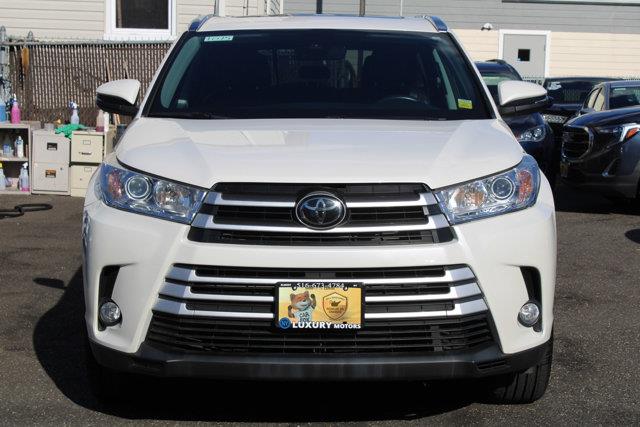 Used Toyota Highlander XLE 2018 | NY Luxury Motors. Elmont, New York Used Toyota Highlander XLE 2018 | NY Luxury Motors. Elmont, New York