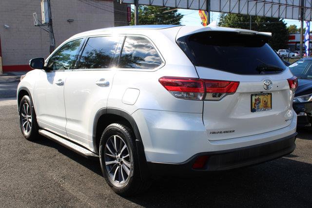 Used Toyota Highlander XLE 2018 | NY Luxury Motors. Elmont, New York Used Toyota Highlander XLE 2018 | NY Luxury Motors. Elmont, New York