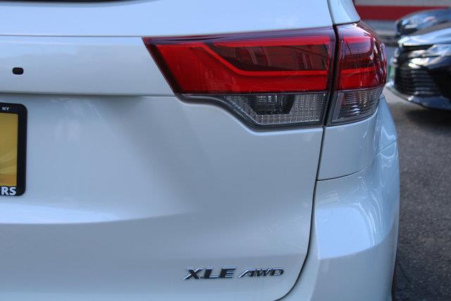 Used Toyota Highlander XLE 2018 | NY Luxury Motors. Elmont, New York Used Toyota Highlander XLE 2018 | NY Luxury Motors. Elmont, New York