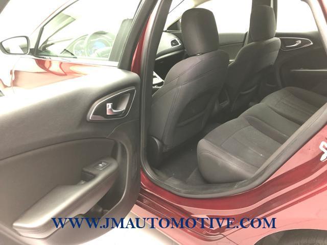 2015 Chrysler 200 4dr Sdn Limited FWD, available for sale in Naugatuck, Connecticut | J&M Automotive Sls&Svc LLC. Naugatuck, Connecticut 2015 Chrysler 200 4dr Sdn Limited FWD, available for sale in Naugatuck, Connecticut | J&M Automotive Sls&Svc LLC. Naugatuck, Connecticut
