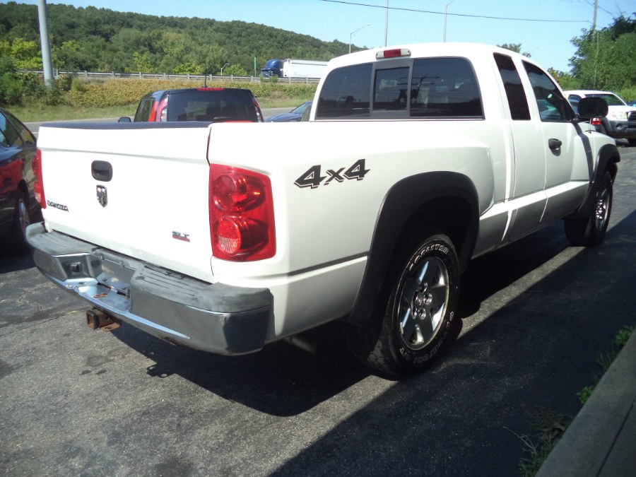 2005 Dodge Dakota 2dr Club Cab 131" WB 4WD SLT, available for sale in Naugatuck, Connecticut | Riverside Motorcars, LLC. Naugatuck, Connecticut 2005 Dodge Dakota 2dr Club Cab 131" WB 4WD SLT, available for sale in Naugatuck, Connecticut | Riverside Motorcars, LLC. Naugatuck, Connecticut