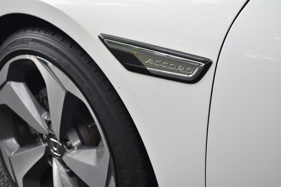 2018 Honda Accord Touring 4dr Sedan (1.5T I4), available for sale in Great Neck, New York | Camy Cars. Great Neck, New York 2018 Honda Accord Touring 4dr Sedan (1.5T I4), available for sale in Great Neck, New York | Camy Cars. Great Neck, New York