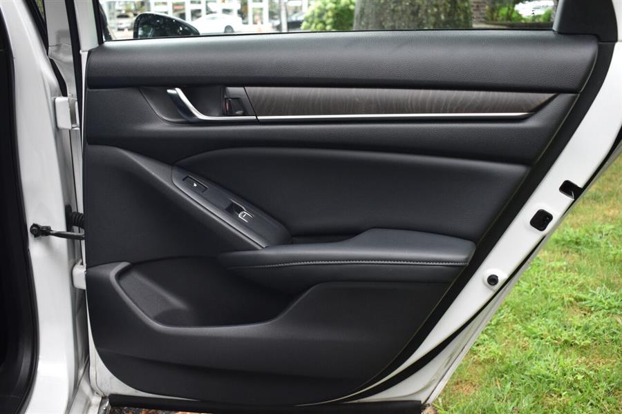 2018 Honda Accord Touring 4dr Sedan (1.5T I4), available for sale in Great Neck, New York | Camy Cars. Great Neck, New York 2018 Honda Accord Touring 4dr Sedan (1.5T I4), available for sale in Great Neck, New York | Camy Cars. Great Neck, New York