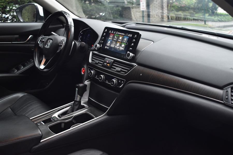 2018 Honda Accord Touring 4dr Sedan (1.5T I4), available for sale in Great Neck, New York | Camy Cars. Great Neck, New York 2018 Honda Accord Touring 4dr Sedan (1.5T I4), available for sale in Great Neck, New York | Camy Cars. Great Neck, New York