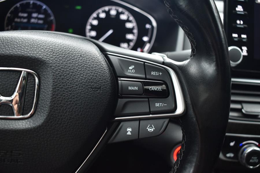2018 Honda Accord Touring 4dr Sedan (1.5T I4), available for sale in Great Neck, New York | Camy Cars. Great Neck, New York 2018 Honda Accord Touring 4dr Sedan (1.5T I4), available for sale in Great Neck, New York | Camy Cars. Great Neck, New York