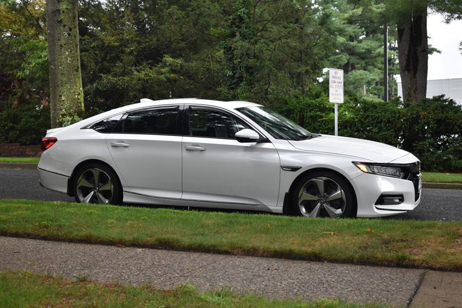 2018 Honda Accord Touring 4dr Sedan (1.5T I4), available for sale in Great Neck, New York | Camy Cars. Great Neck, New York 2018 Honda Accord Touring 4dr Sedan (1.5T I4), available for sale in Great Neck, New York | Camy Cars. Great Neck, New York