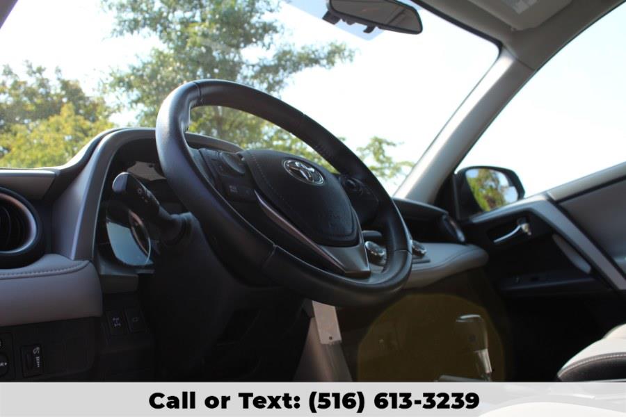 Used Toyota RAV4 AWD 4dr XLE 2016 | Great Neck Car Buyers & Sellers. Great Neck, New York Used Toyota RAV4 AWD 4dr XLE 2016 | Great Neck Car Buyers & Sellers. Great Neck, New York