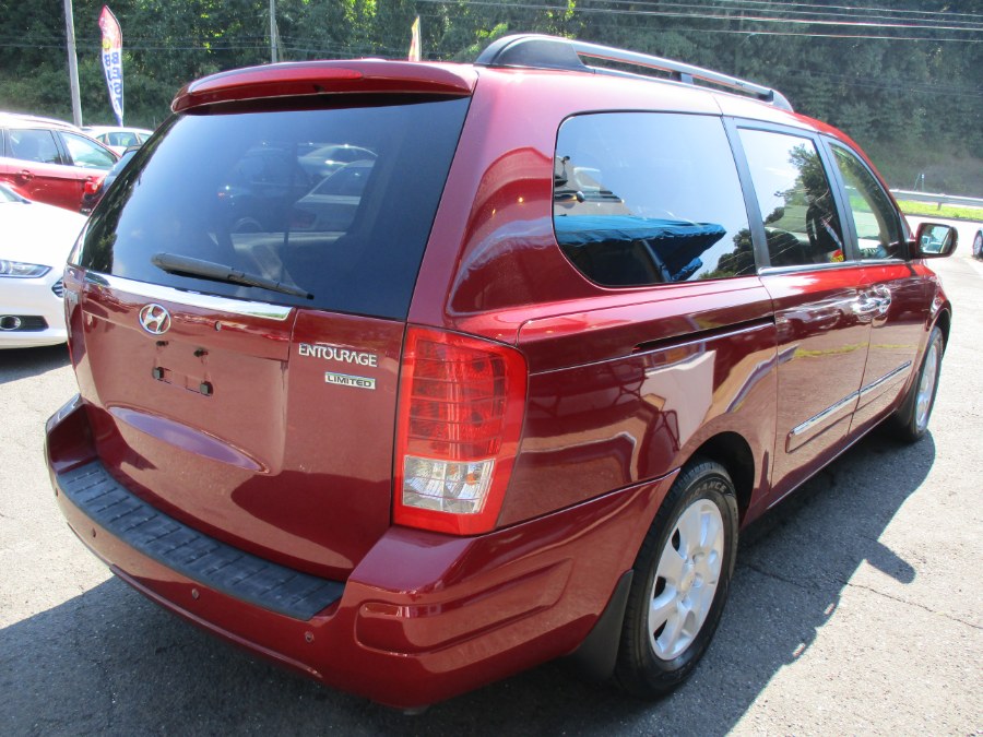 2008 Hyundai Entourage Limited, available for sale in Meriden, Connecticut | Cos Central Auto. Meriden, Connecticut 2008 Hyundai Entourage Limited, available for sale in Meriden, Connecticut | Cos Central Auto. Meriden, Connecticut