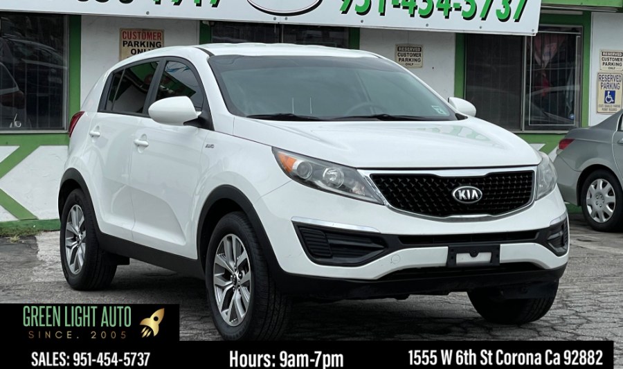 Used Kia Sportage AWD 4dr LX 2015 | Green Light Auto. Corona, California Used Kia Sportage AWD 4dr LX 2015 | Green Light Auto. Corona, California