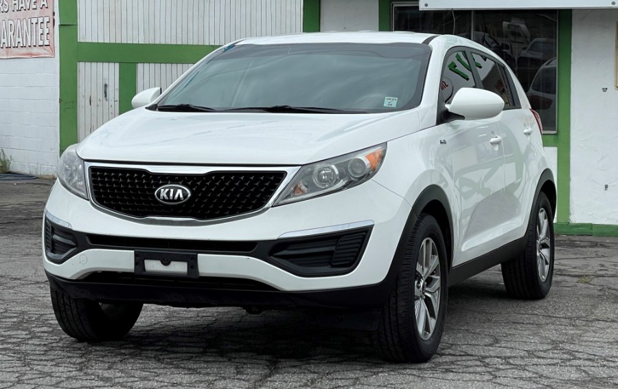 Used Kia Sportage AWD 4dr LX 2015 | Green Light Auto. Corona, California Used Kia Sportage AWD 4dr LX 2015 | Green Light Auto. Corona, California