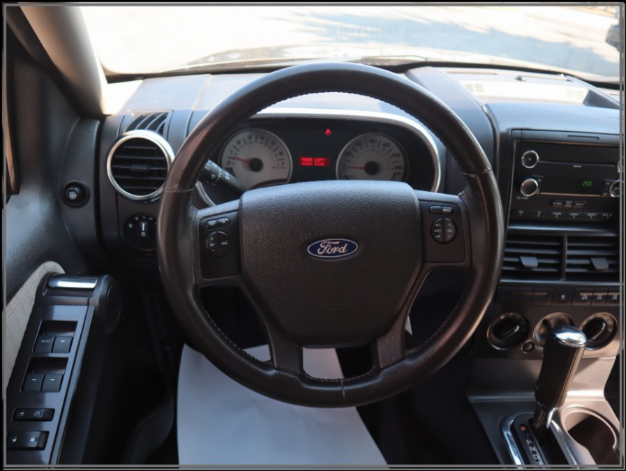 2008 Ford Explorer Sport Trac 4WD 4dr V6 XLT, available for sale in Huntington Station, New York | My Auto Inc.. Huntington Station, New York 2008 Ford Explorer Sport Trac 4WD 4dr V6 XLT, available for sale in Huntington Station, New York | My Auto Inc.. Huntington Station, New York