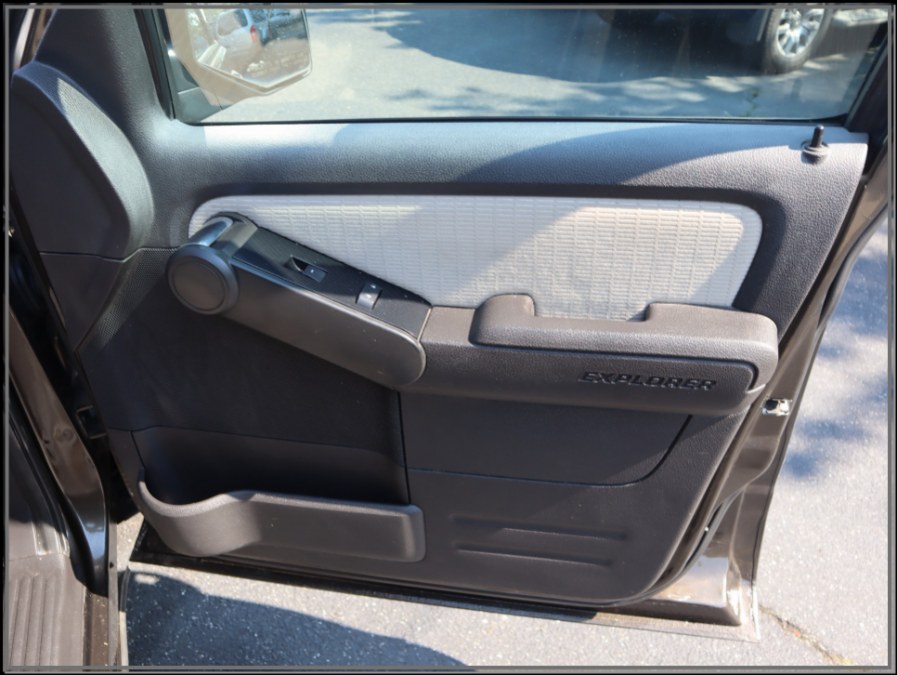2008 Ford Explorer Sport Trac 4WD 4dr V6 XLT, available for sale in Huntington Station, New York | My Auto Inc.. Huntington Station, New York 2008 Ford Explorer Sport Trac 4WD 4dr V6 XLT, available for sale in Huntington Station, New York | My Auto Inc.. Huntington Station, New York