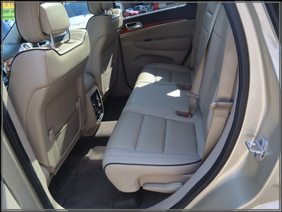 2011 Jeep Grand Cherokee 4WD 4dr Overland, available for sale in Huntington Station, New York | My Auto Inc.. Huntington Station, New York 2011 Jeep Grand Cherokee 4WD 4dr Overland, available for sale in Huntington Station, New York | My Auto Inc.. Huntington Station, New York