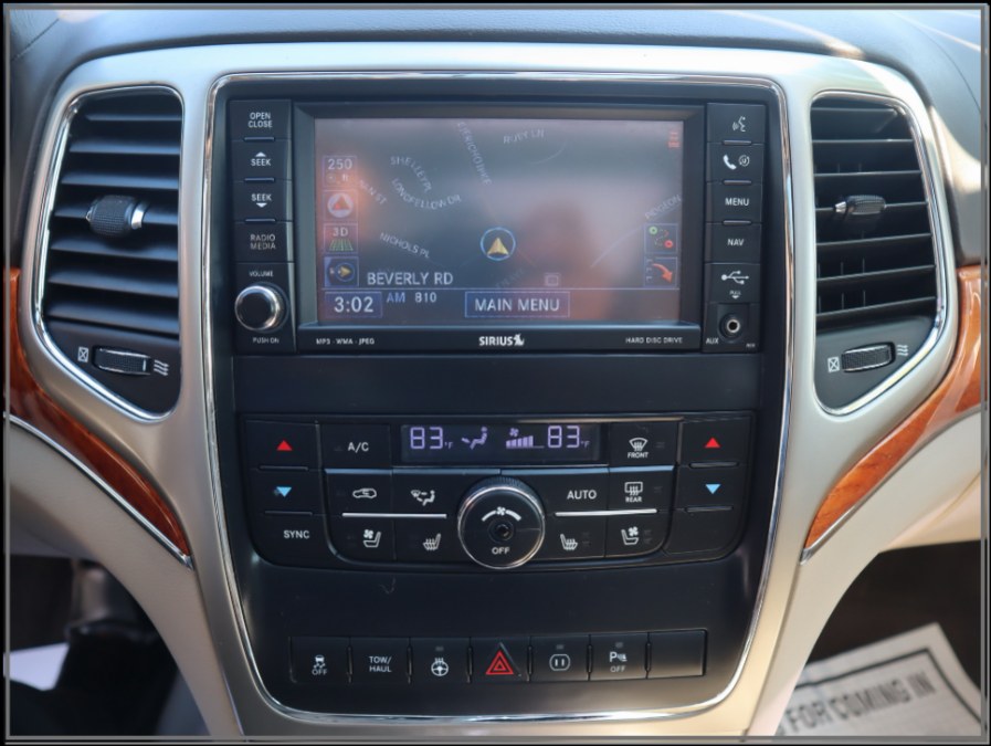 2011 Jeep Grand Cherokee 4WD 4dr Overland, available for sale in Huntington Station, New York | My Auto Inc.. Huntington Station, New York 2011 Jeep Grand Cherokee 4WD 4dr Overland, available for sale in Huntington Station, New York | My Auto Inc.. Huntington Station, New York