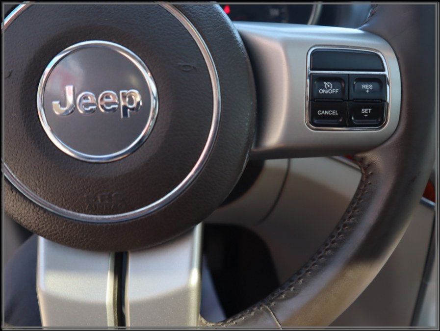 2011 Jeep Grand Cherokee 4WD 4dr Overland, available for sale in Huntington Station, New York | My Auto Inc.. Huntington Station, New York 2011 Jeep Grand Cherokee 4WD 4dr Overland, available for sale in Huntington Station, New York | My Auto Inc.. Huntington Station, New York