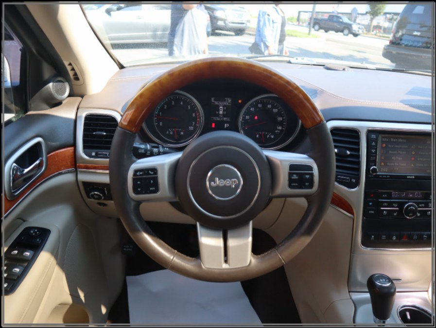 2011 Jeep Grand Cherokee 4WD 4dr Overland, available for sale in Huntington Station, New York | My Auto Inc.. Huntington Station, New York 2011 Jeep Grand Cherokee 4WD 4dr Overland, available for sale in Huntington Station, New York | My Auto Inc.. Huntington Station, New York