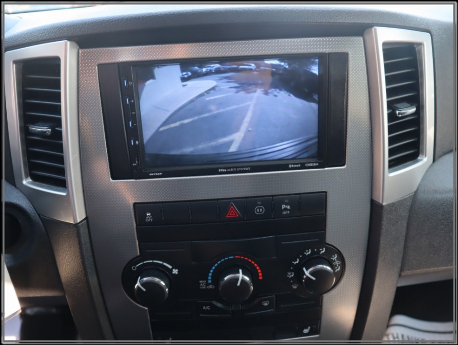 2010 Jeep Grand Cherokee 4WD 4dr Rocky Mountain, available for sale in Huntington Station, New York | My Auto Inc.. Huntington Station, New York 2010 Jeep Grand Cherokee 4WD 4dr Rocky Mountain, available for sale in Huntington Station, New York | My Auto Inc.. Huntington Station, New York