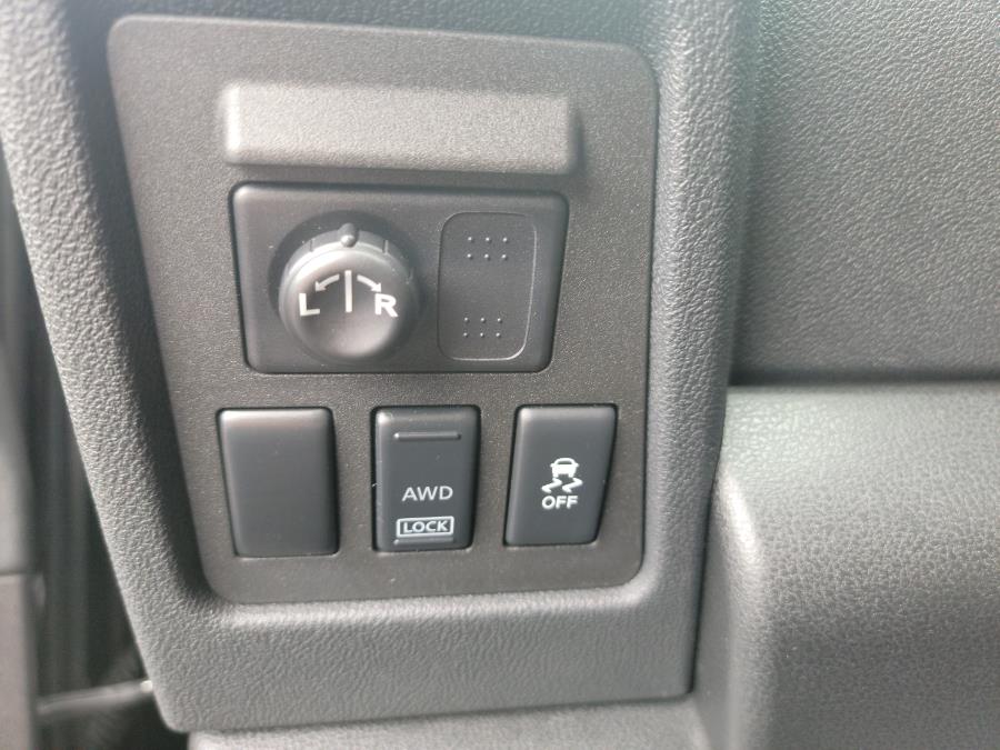 Used Nissan Rogue Select AWD 4dr S 2014 | Eugen's Auto Sales & Repairs. Philadelphia, Pennsylvania Used Nissan Rogue Select AWD 4dr S 2014 | Eugen's Auto Sales & Repairs. Philadelphia, Pennsylvania