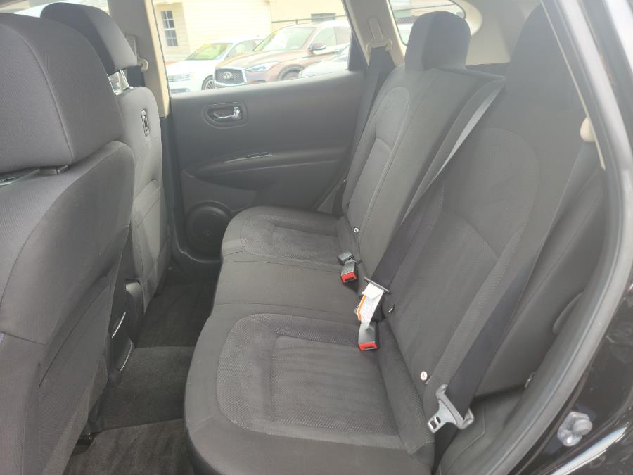 Used Nissan Rogue Select AWD 4dr S 2014 | Eugen's Auto Sales & Repairs. Philadelphia, Pennsylvania Used Nissan Rogue Select AWD 4dr S 2014 | Eugen's Auto Sales & Repairs. Philadelphia, Pennsylvania