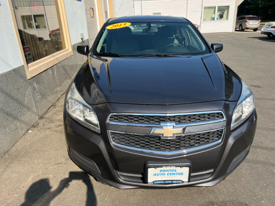 Used Chevrolet Malibu 4dr Sdn LS w/1LS 2013 | Bristol Auto Center LLC. Bristol, Connecticut Used Chevrolet Malibu 4dr Sdn LS w/1LS 2013 | Bristol Auto Center LLC. Bristol, Connecticut