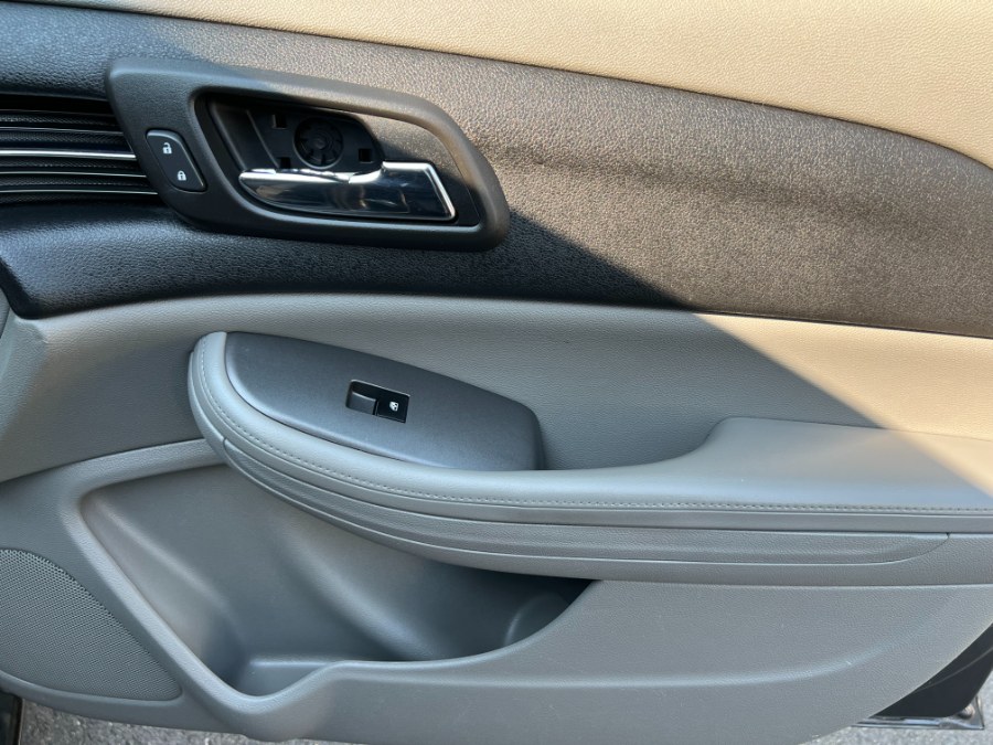 Used Chevrolet Malibu 4dr Sdn LS w/1LS 2013 | Bristol Auto Center LLC. Bristol, Connecticut Used Chevrolet Malibu 4dr Sdn LS w/1LS 2013 | Bristol Auto Center LLC. Bristol, Connecticut
